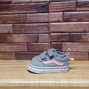 Vans Grey/ Pink Size 4 Toddler
